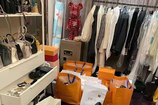 原阳县回收一线品牌衣服